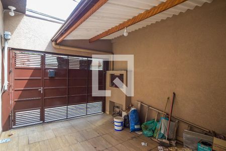 Casa para alugar com 77m², 2 quartos e 1 vagaÁrea Externa