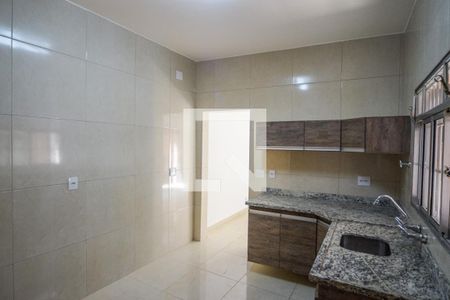 Casa para alugar com 77m², 2 quartos e 1 vagaCozinha