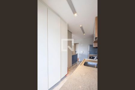 Apartamento à venda com 77m², 2 quartos e 1 vaga Apartamento à venda com 77m², 2 quartos e 1 vagaCozinha