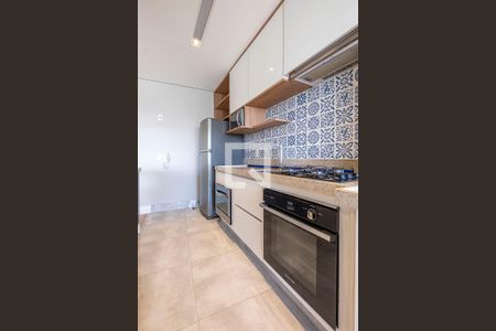 Cozinha de apartamento à venda com 2 quartos, 77m² em Pinheiros, São Paulo
