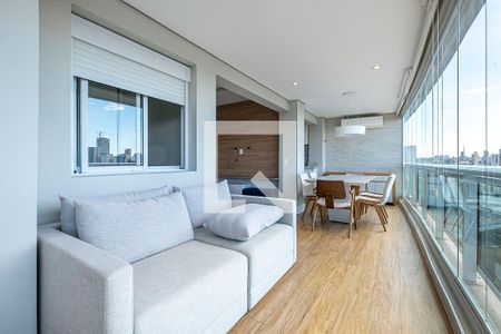 Varanda de apartamento à venda com 2 quartos, 77m² em Pinheiros, São Paulo