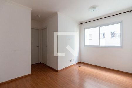 Sala de apartamento para alugar com 2 quartos, 40m² em Vila Taquari, São Paulo