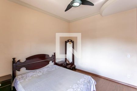 Casa à venda com 400m², 4 quartos e 4 vagas Casa à venda com 400m², 4 quartos e 4 vagasQuarto Suite 2