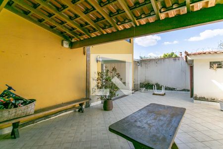 Casa à venda com 400m², 4 quartos e 4 vagas Casa à venda com 400m², 4 quartos e 4 vagasEspaço Gourmet