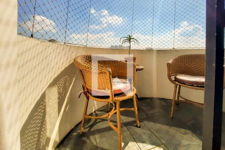 Apartamento à venda com 139m², 3 quartos e 2 vagasVaranda