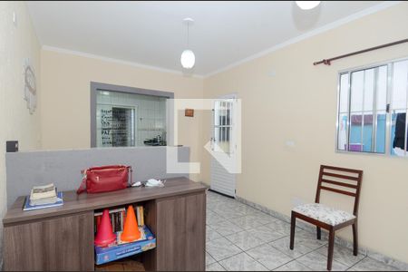 Casa à venda com 150m², 5 quartos e 2 vagas Casa à venda com 150m², 5 quartos e 2 vagasSala de Jantar