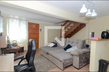 Casa à venda com 150m², 5 quartos e 2 vagas Casa à venda com 150m², 5 quartos e 2 vagasSala - Edícula