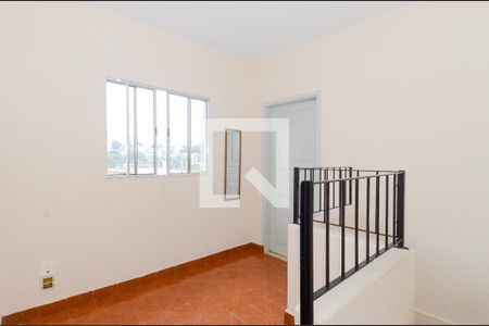 Casa à venda com 150m², 5 quartos e 2 vagas Casa à venda com 150m², 5 quartos e 2 vagasAntessala - Quartos