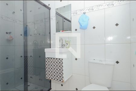 Casa à venda com 150m², 5 quartos e 2 vagas Casa à venda com 150m², 5 quartos e 2 vagasBanheiro da Suíte