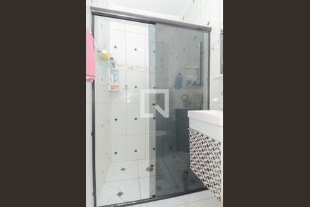 Casa à venda com 150m², 5 quartos e 2 vagas Casa à venda com 150m², 5 quartos e 2 vagasBanheiro da Suíte