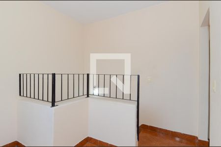 Casa à venda com 150m², 5 quartos e 2 vagas Casa à venda com 150m², 5 quartos e 2 vagasAntessala - Quartos