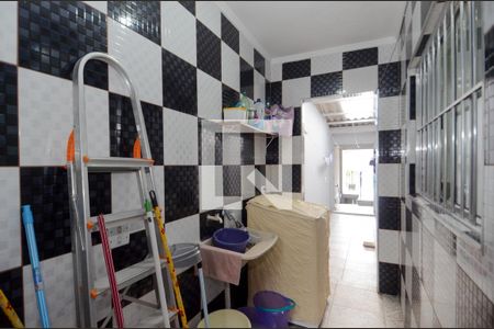 Casa à venda com 150m², 5 quartos e 2 vagas Casa à venda com 150m², 5 quartos e 2 vagasÁrea de Serviço