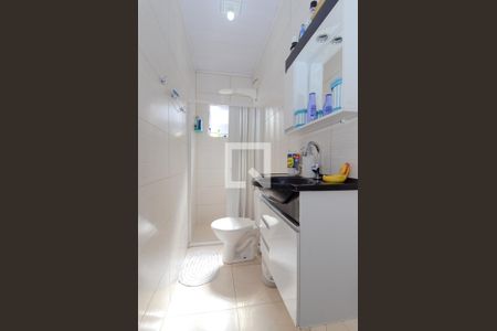 Casa à venda com 150m², 5 quartos e 2 vagas Casa à venda com 150m², 5 quartos e 2 vagasBanheiro da Edícula