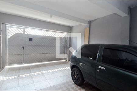 Casa à venda com 150m², 5 quartos e 2 vagas Casa à venda com 150m², 5 quartos e 2 vagasGaragem