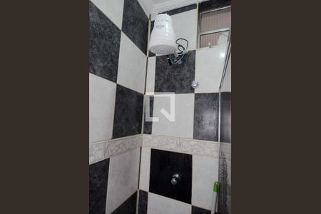 Casa à venda com 150m², 5 quartos e 2 vagas Casa à venda com 150m², 5 quartos e 2 vagasBanheiro Social