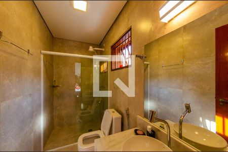 Casa para alugar com 500m², 6 quartos e 4 vagas Casa para alugar com 500m², 6 quartos e 4 vagasBanheiro da Suíte 3