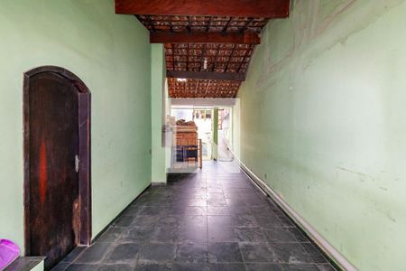 Casa à venda com 182m², 5 quartos e 3 vagas Casa à venda com 182m², 5 quartos e 3 vagasGaragem