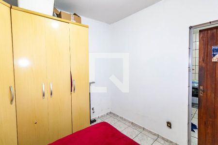 Casa à venda com 182m², 5 quartos e 3 vagas Casa à venda com 182m², 5 quartos e 3 vagasQuarto - Casa 3