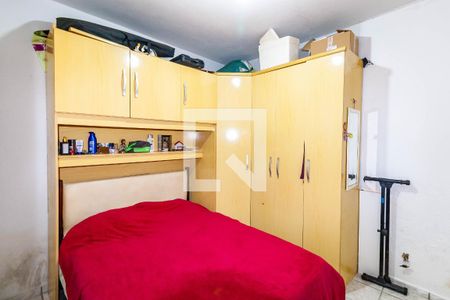 Casa à venda com 182m², 5 quartos e 3 vagas Casa à venda com 182m², 5 quartos e 3 vagasQuarto - Casa 3