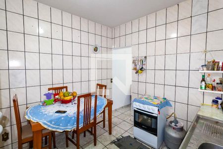 Casa à venda com 182m², 5 quartos e 3 vagas Casa à venda com 182m², 5 quartos e 3 vagasCozinha - Casa 3