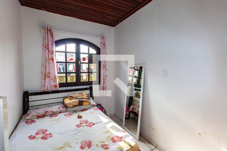 Casa à venda com 182m², 5 quartos e 3 vagas Casa à venda com 182m², 5 quartos e 3 vagasQuarto 3