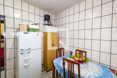 Casa à venda com 182m², 5 quartos e 3 vagas Casa à venda com 182m², 5 quartos e 3 vagasCozinha - Casa 3