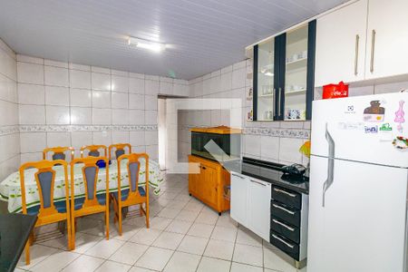 Casa à venda com 182m², 5 quartos e 3 vagas Casa à venda com 182m², 5 quartos e 3 vagasCozinha