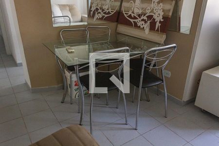 Sala de apartamento para alugar com 2 quartos, 60m² em Canto do Forte, Praia Grande
