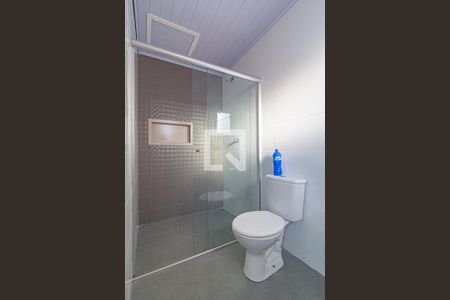 Casa para alugar com 110m², 2 quartos e 2 vagas Casa para alugar com 110m², 2 quartos e 2 vagasBanheiro do Quarto 2