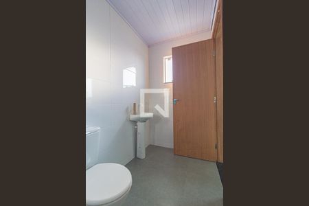 Casa para alugar com 110m², 2 quartos e 2 vagas Casa para alugar com 110m², 2 quartos e 2 vagasBanheiro do Quarto 2