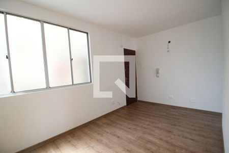 sala de Apartamento com 2 quartos, 45m² Vila Santista