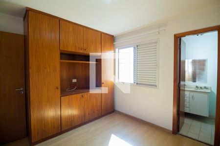 Quarto de casa de condomínio à venda com 3 quartos, 190m² em Vila Moraes, São Paulo