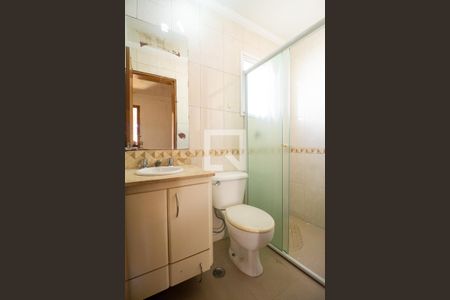 Casa de condomínio à venda com 190m², 3 quartos e 2 vagas Casa de condomínio à venda com 190m², 3 quartos e 2 vagasBanheiro