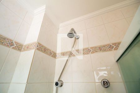 Casa de condomínio à venda com 190m², 3 quartos e 2 vagas Casa de condomínio à venda com 190m², 3 quartos e 2 vagasBanheiro