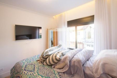 Casa à venda com 200m², 2 quartos e 2 vagasQuarto