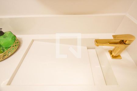 Pia de casa à venda com 2 quartos, 200m² em Cidade Monções, São Paulo