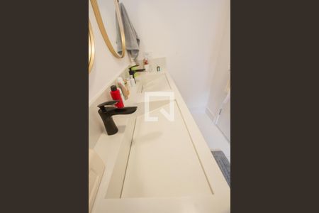 Casa à venda com 200m², 2 quartos e 2 vagasPia