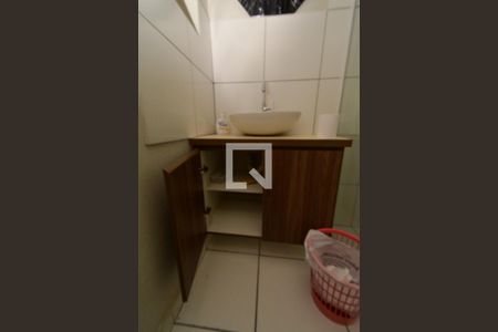 Banheiro - Torneira de casa para alugar com 2 quartos, 65m² em Cidade Jardim Cumbica, Guarulhos