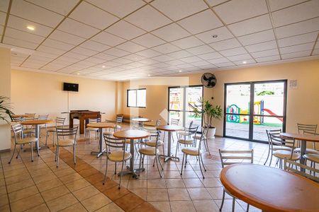 Apartamento à venda com 84m², 2 quartos e 2 vagasÁrea comum - Salão de festas