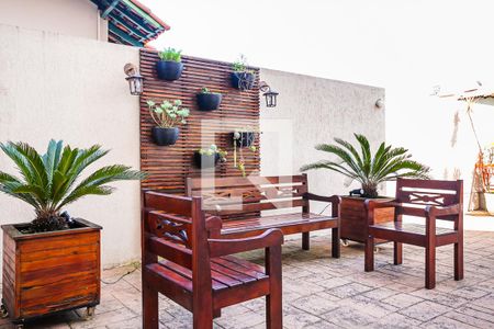 Apartamento à venda com 84m², 2 quartos e 2 vagasÁrea Externa