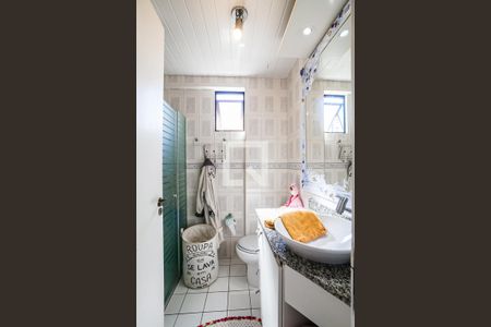 Apartamento à venda com 84m², 2 quartos e 2 vagasBanheiro da Suíte