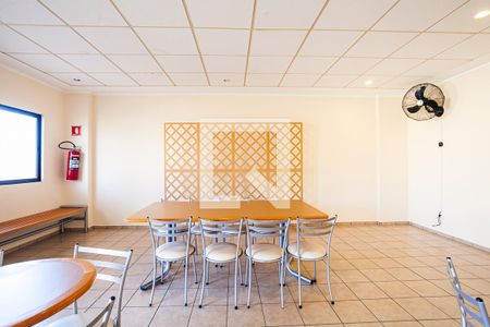 Apartamento à venda com 84m², 2 quartos e 2 vagasÁrea comum - Salão de festas