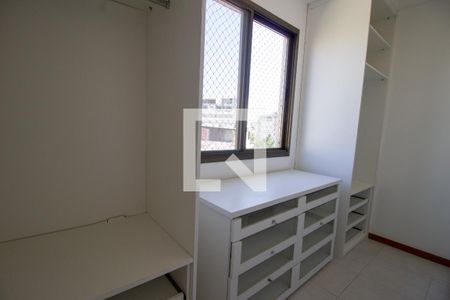 Apartamento à venda com 182m², 4 quartos e 3 vagasCloset da Suíte 1