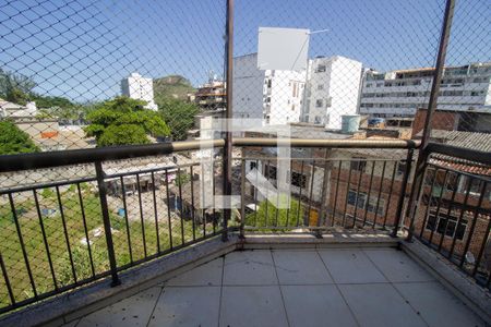 Apartamento à venda com 182m², 4 quartos e 3 vagasSacada da Suíte 2