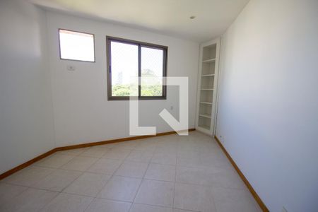 Apartamento à venda com 182m², 4 quartos e 3 vagasQuarto
