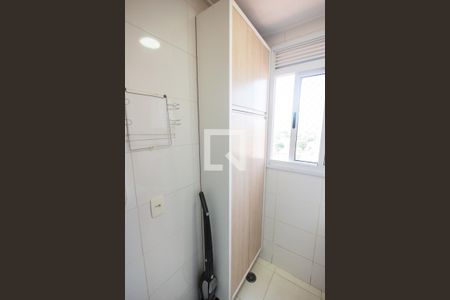 Apartamento para alugar com 50m², 2 quartos e 1 vaga Apartamento para alugar com 50m², 2 quartos e 1 vagaDetalhe da area de serviço
