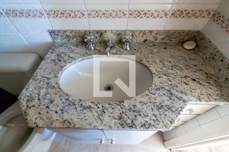 Apartamento para alugar com 65m², 2 quartos e 1 vaga Apartamento para alugar com 65m², 2 quartos e 1 vagaSuíte