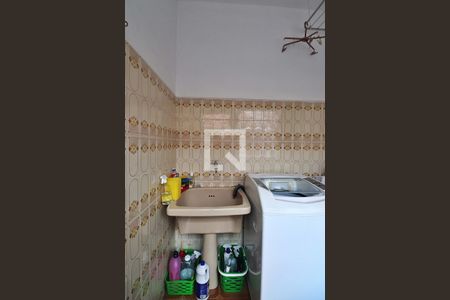 Casa à venda com 139m², 2 quartos e 2 vagasÁrea de Serviço