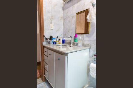 Casa à venda com 400m², 6 quartos e 2 vagasCasa 1 - banheiro