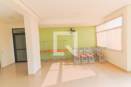 Apartamento para alugar com 61m², 2 quartos e 2 vagas Apartamento para alugar com 61m², 2 quartos e 2 vagasÁrea comum - Salão de festas